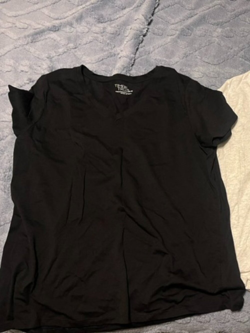 Set of 2 Like New Ladies Time & Tru V-Neck Short Sleeve T-Shirts Size Large